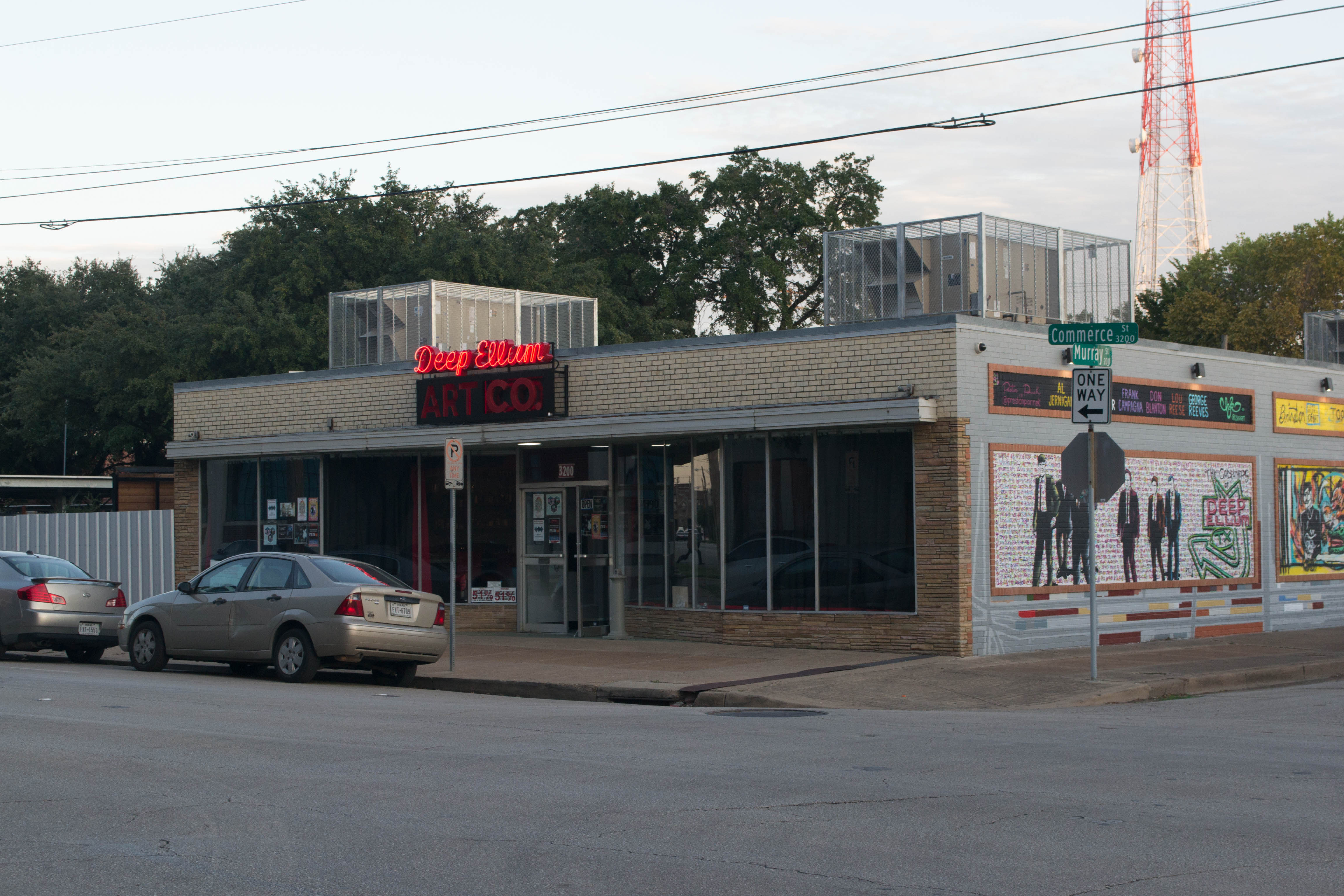 Deep Ellum Art Company Wants To Keep Art In Ellum. Central Track