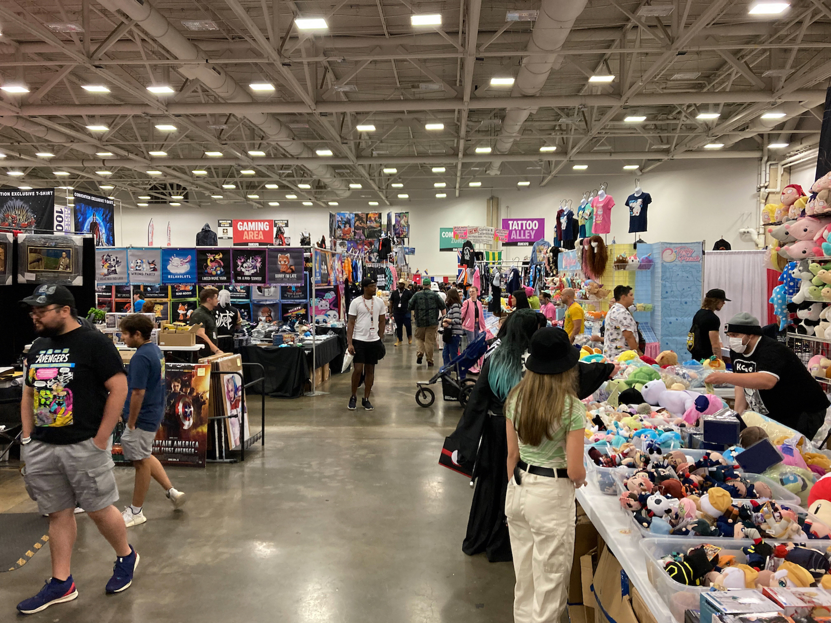 [Photos] The Characters Of Fan Expo Dallas. Central Track